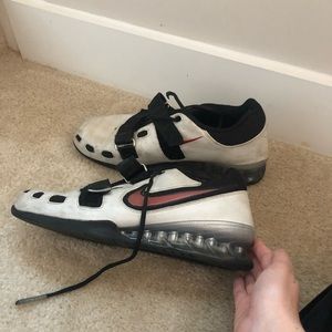 Nike Men’s lifting shoes